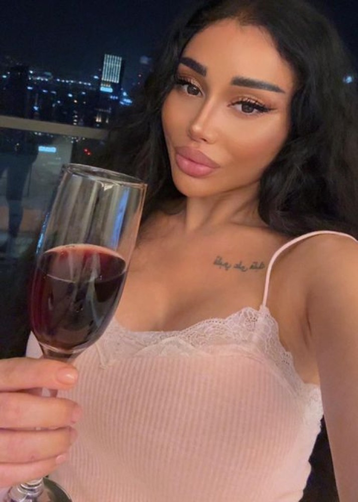 Индивидуалка Алина фото № 2 в городе Майкоп