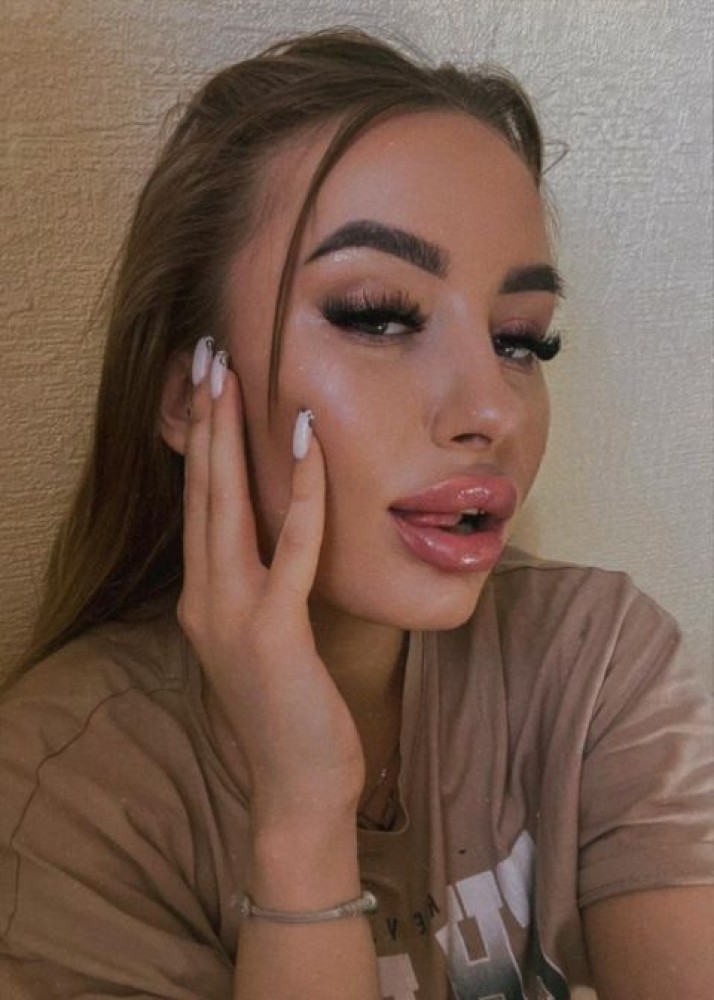 Индивидуалка Арина фото № 2 в городе Майкоп