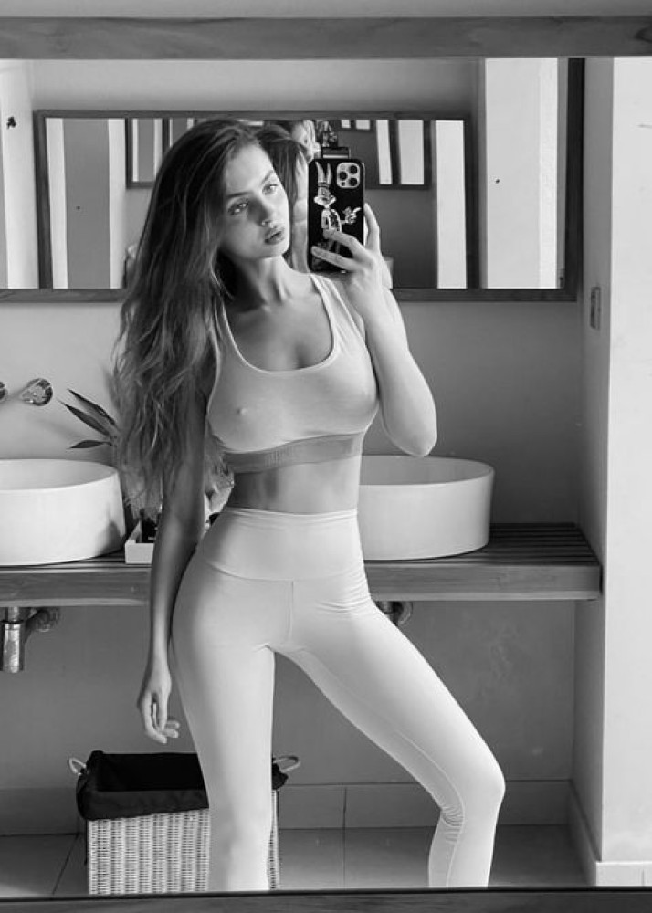 Индивидуалка Кристина фото № 2 в городе Майкоп